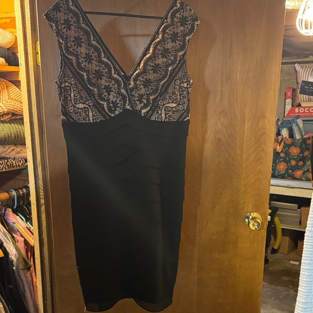 Jessica Howard Black Lace Chemise
